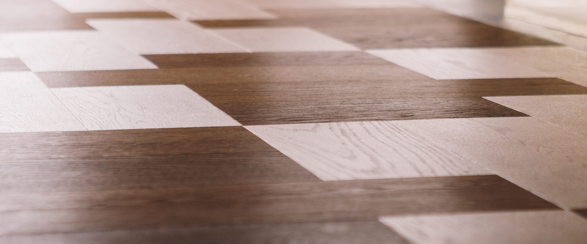 Kombination aus hellem und dunklem Parkett – welcher Boden passt zu dir?
